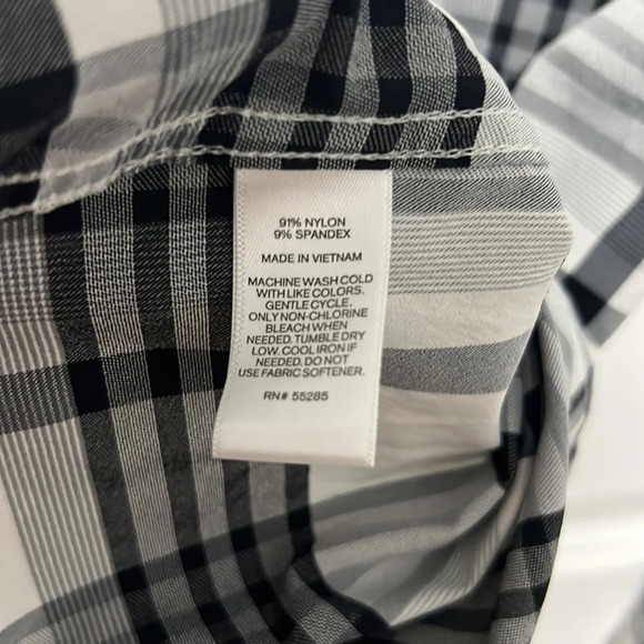 Express Fitted Black and white Plaid Button Down Dress Shirt size Small 14-14.5 - Picture 7 of 7